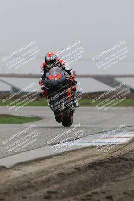 media/Nov-29-2025-TrackDaz (Sat) [[10ae2d9bce]]/A Group/Session 4 (Wheelie Bump)/